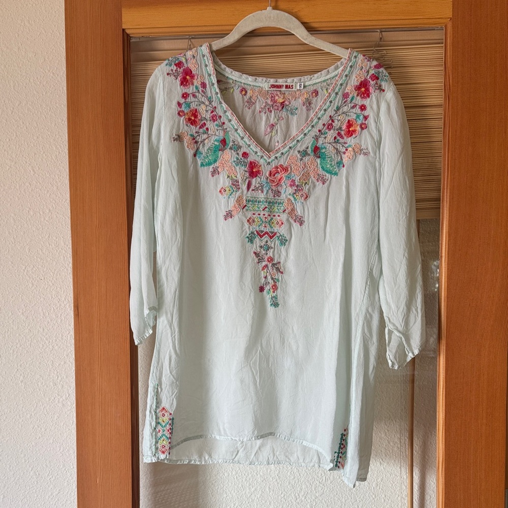 JOHNNY WAS Embroidered Floral Women's Top